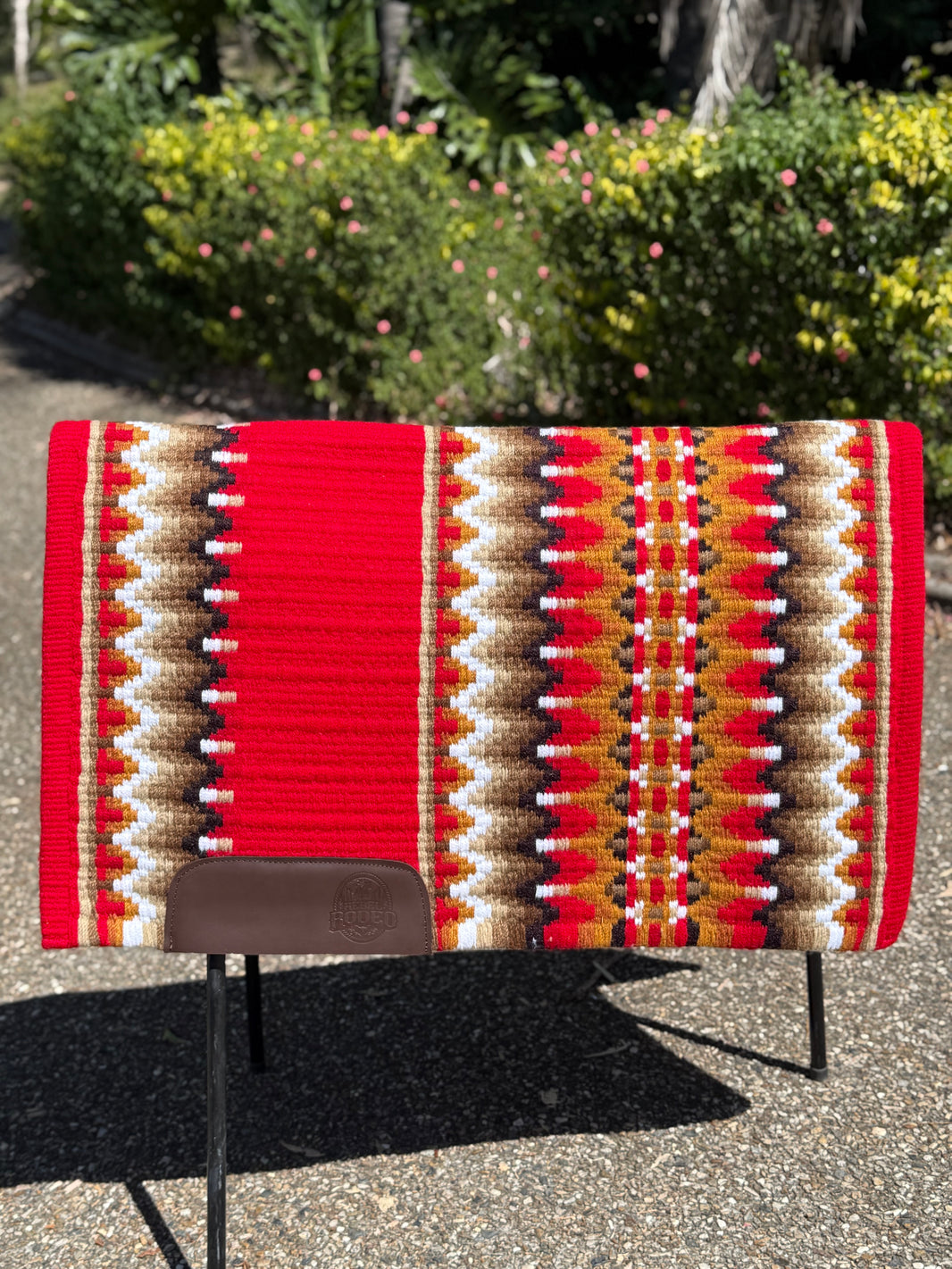 Show Pad - Red Earthy Brown