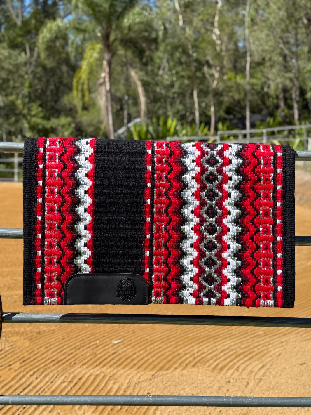 Show Pad - Bling Red Silver