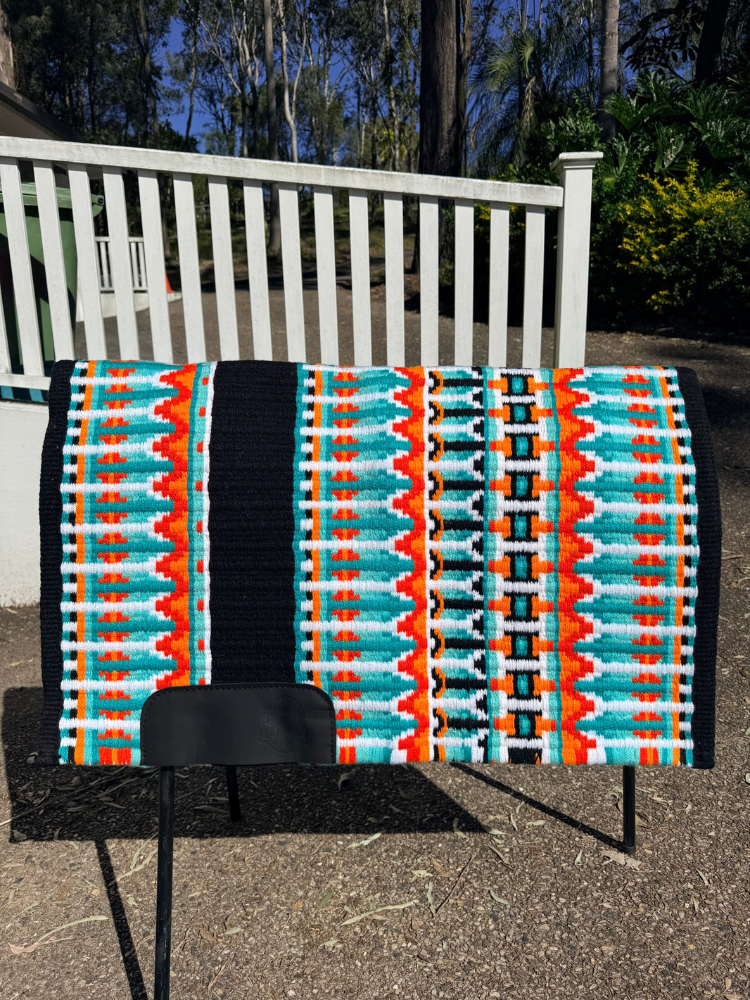 Show Pad - Turquoise Tangerine