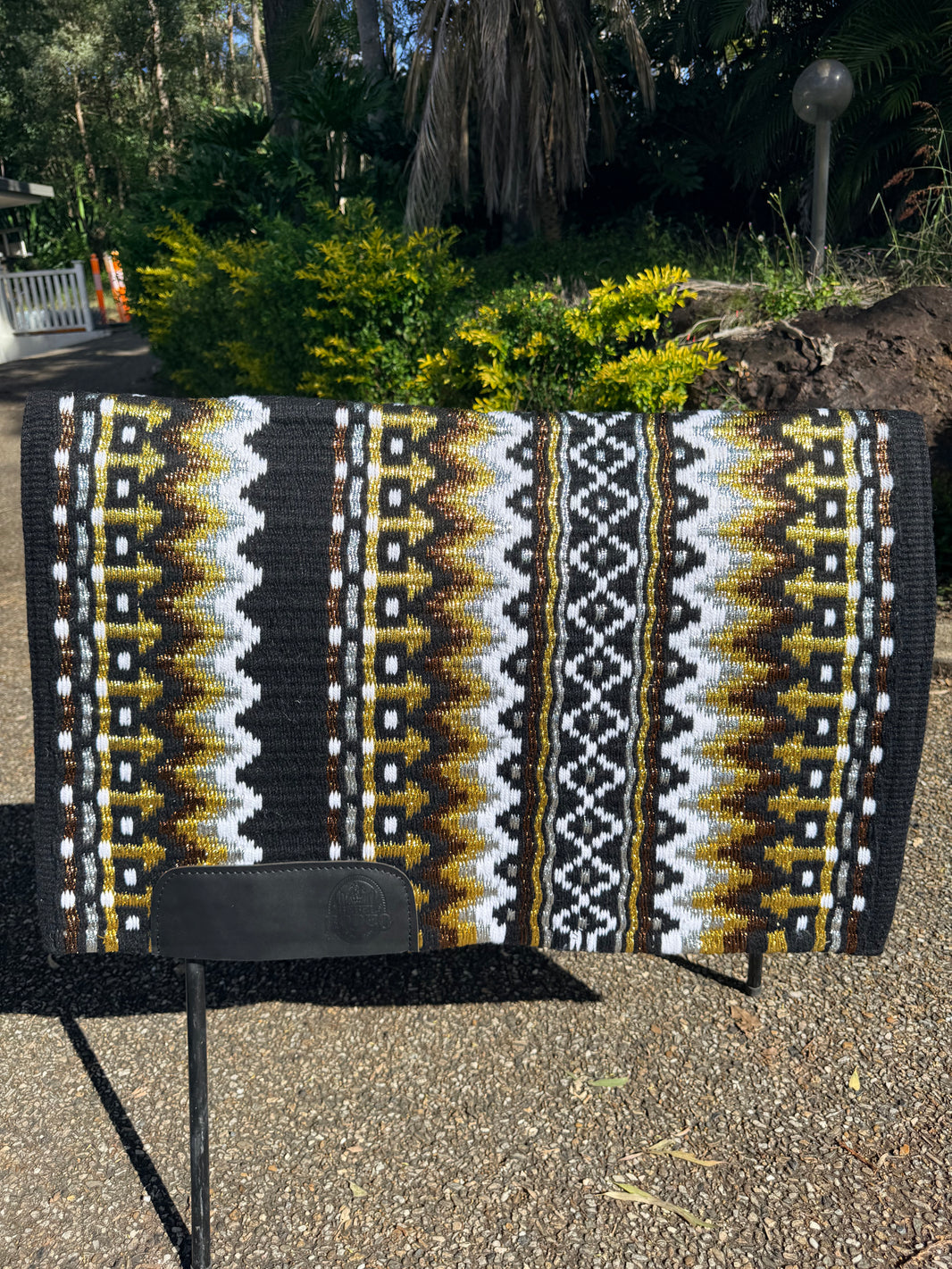Show Pad - Bling Show Stopper Gold Silver Bronze