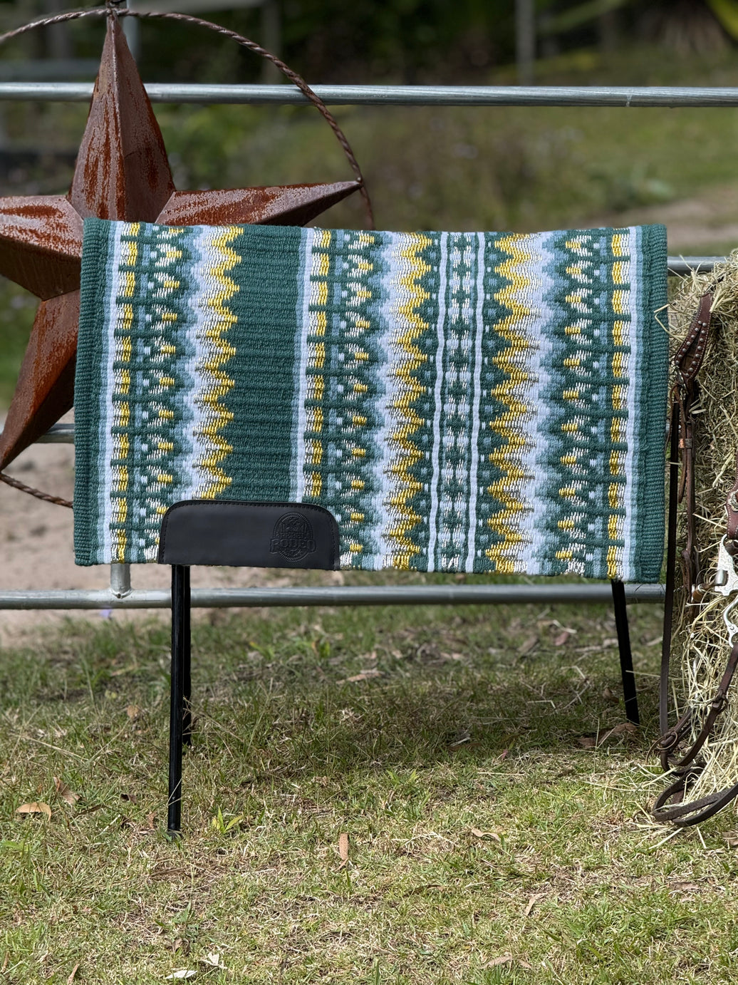 Green Gold Silver - Show Pad