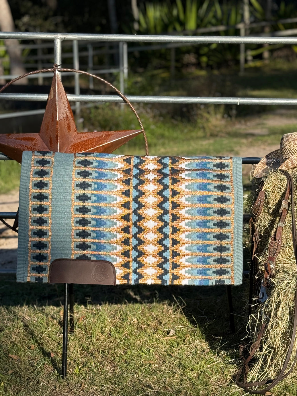 Ice Blue Bronze - Show Pad