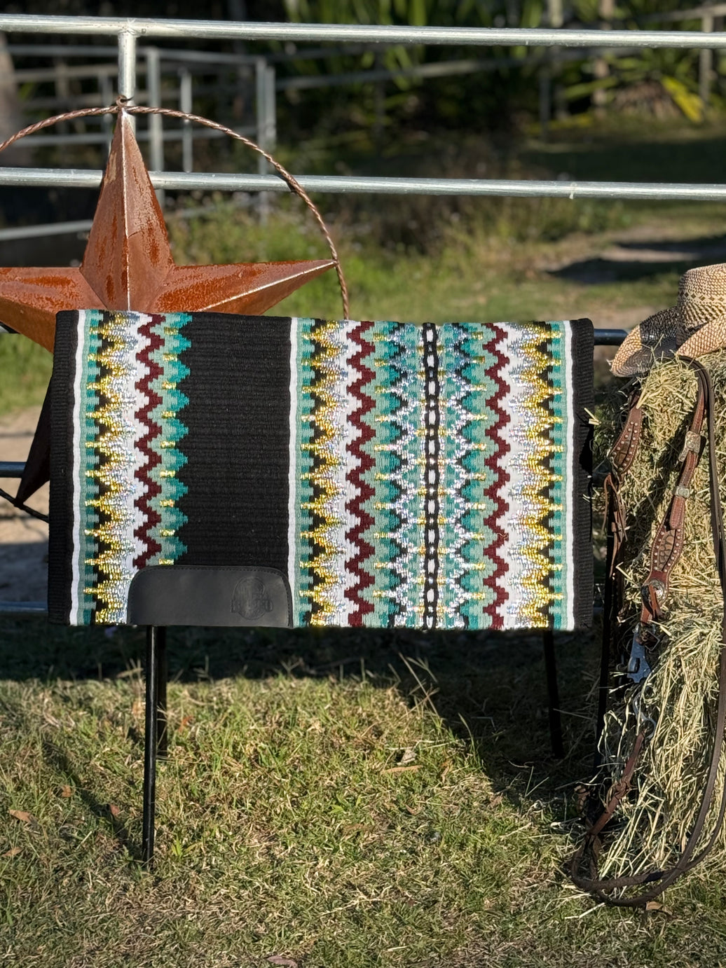 Turquoise Gold & Silver - Show Pad