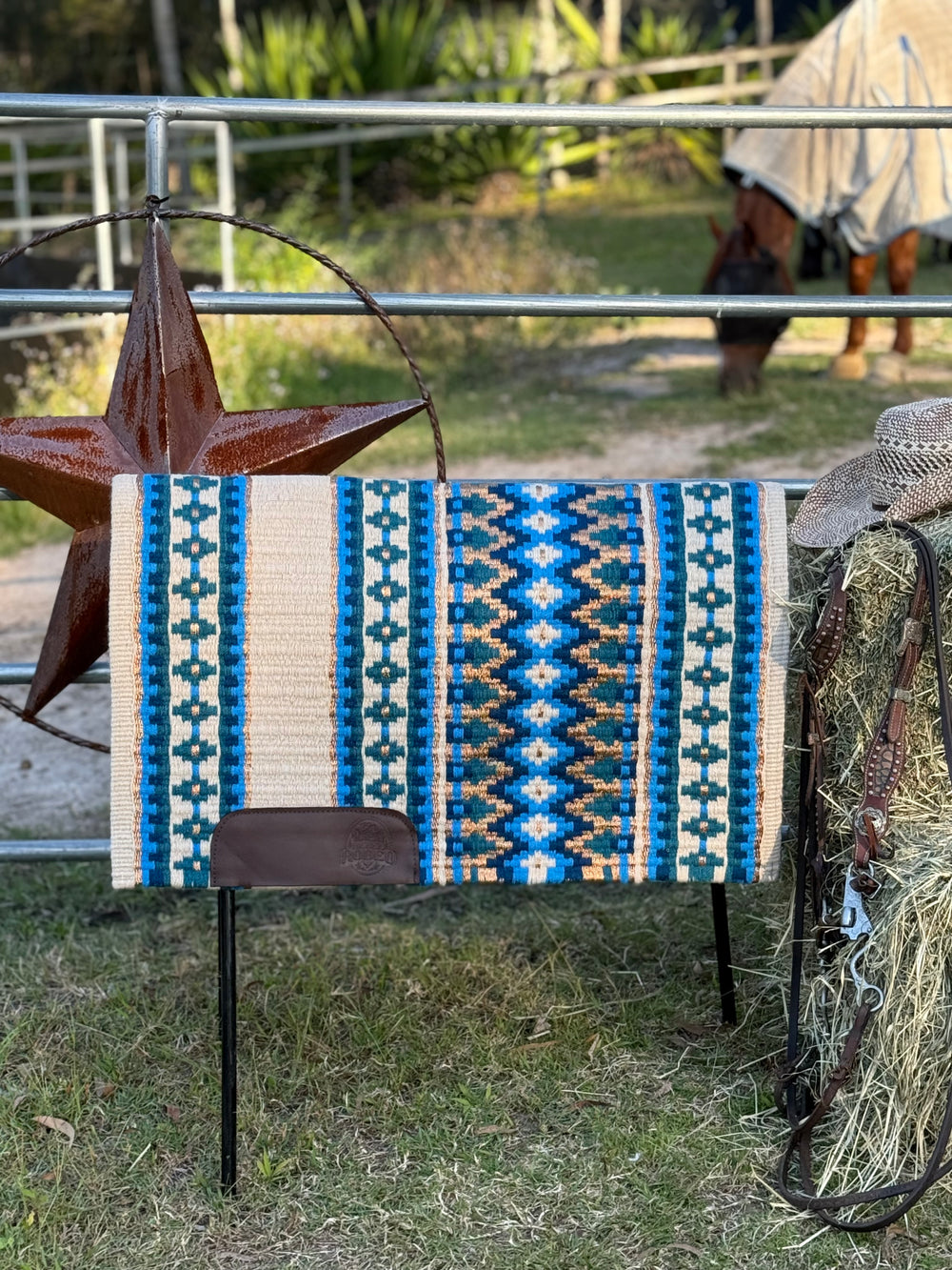 Malibu Blue & Bronze - Show Pad