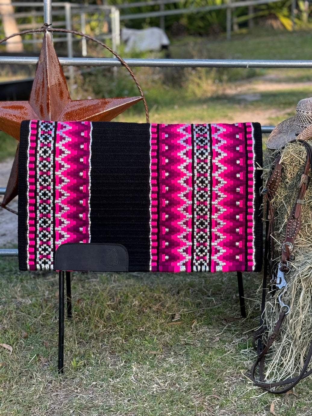 Hot Pink Silver - Show Pad