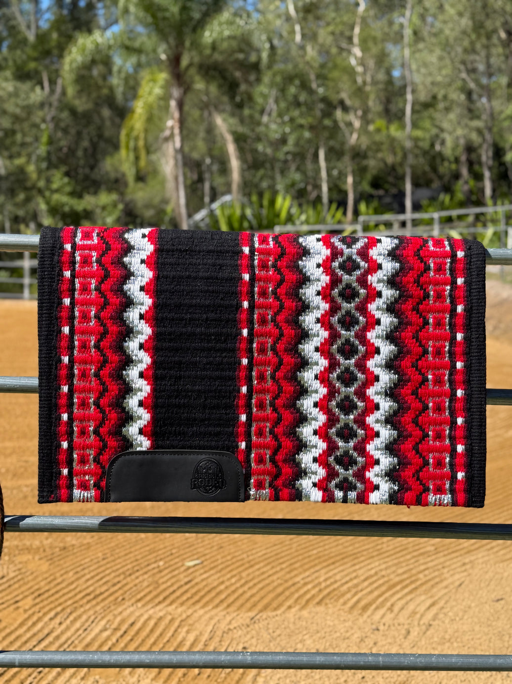 Show Pad - Bling Red Silver