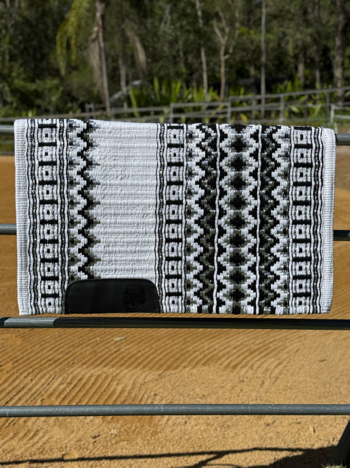Show Pad - Bling White Black Silver