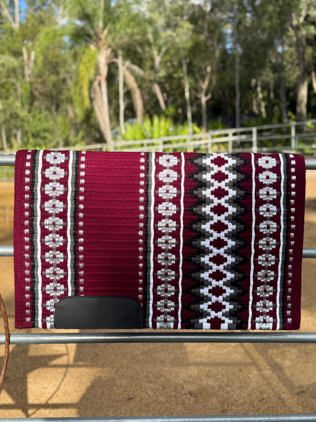 Show Pad - Bling Burgundy Silver