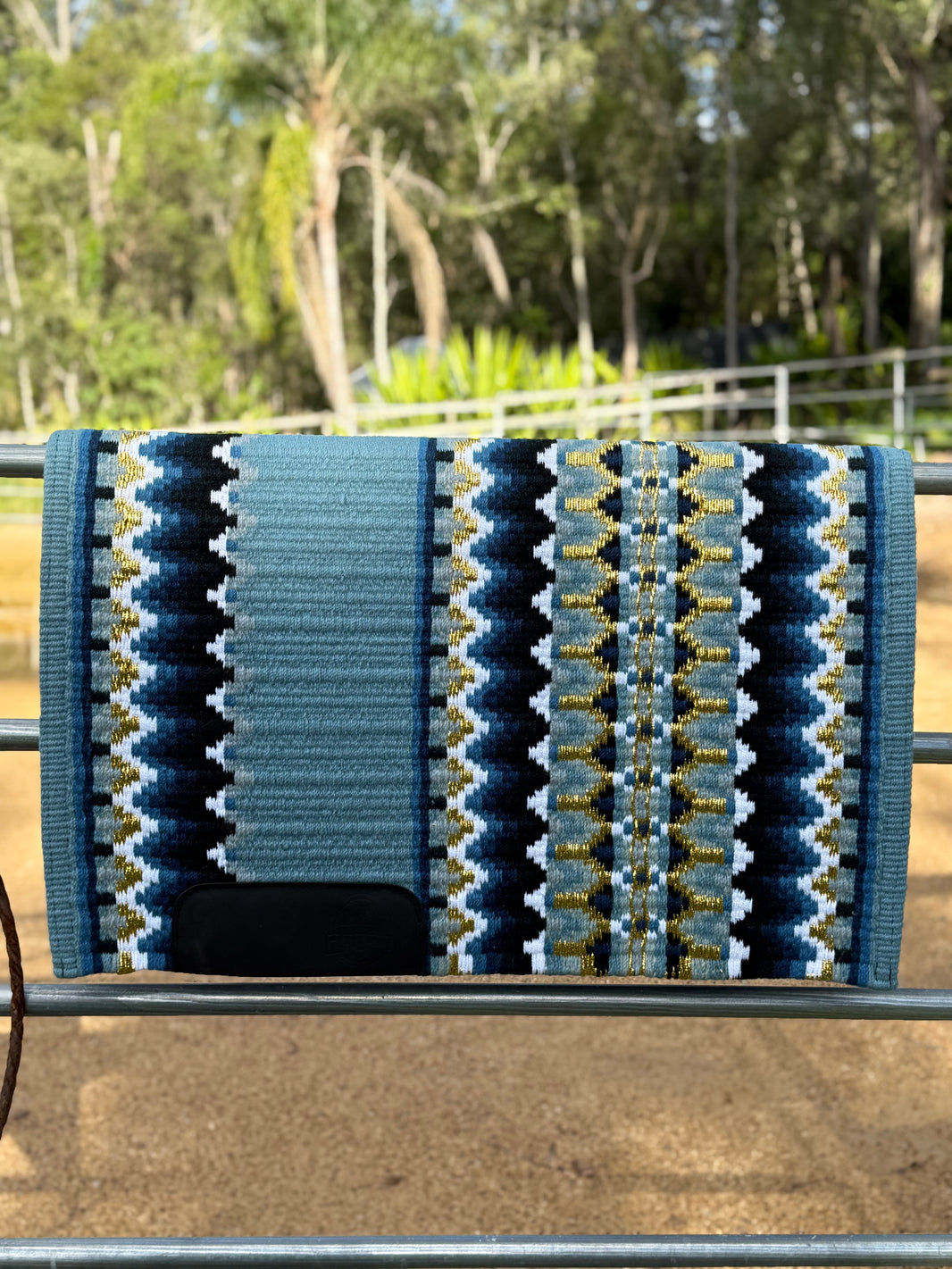 Show Pad - Bling Regal Blues Gold
