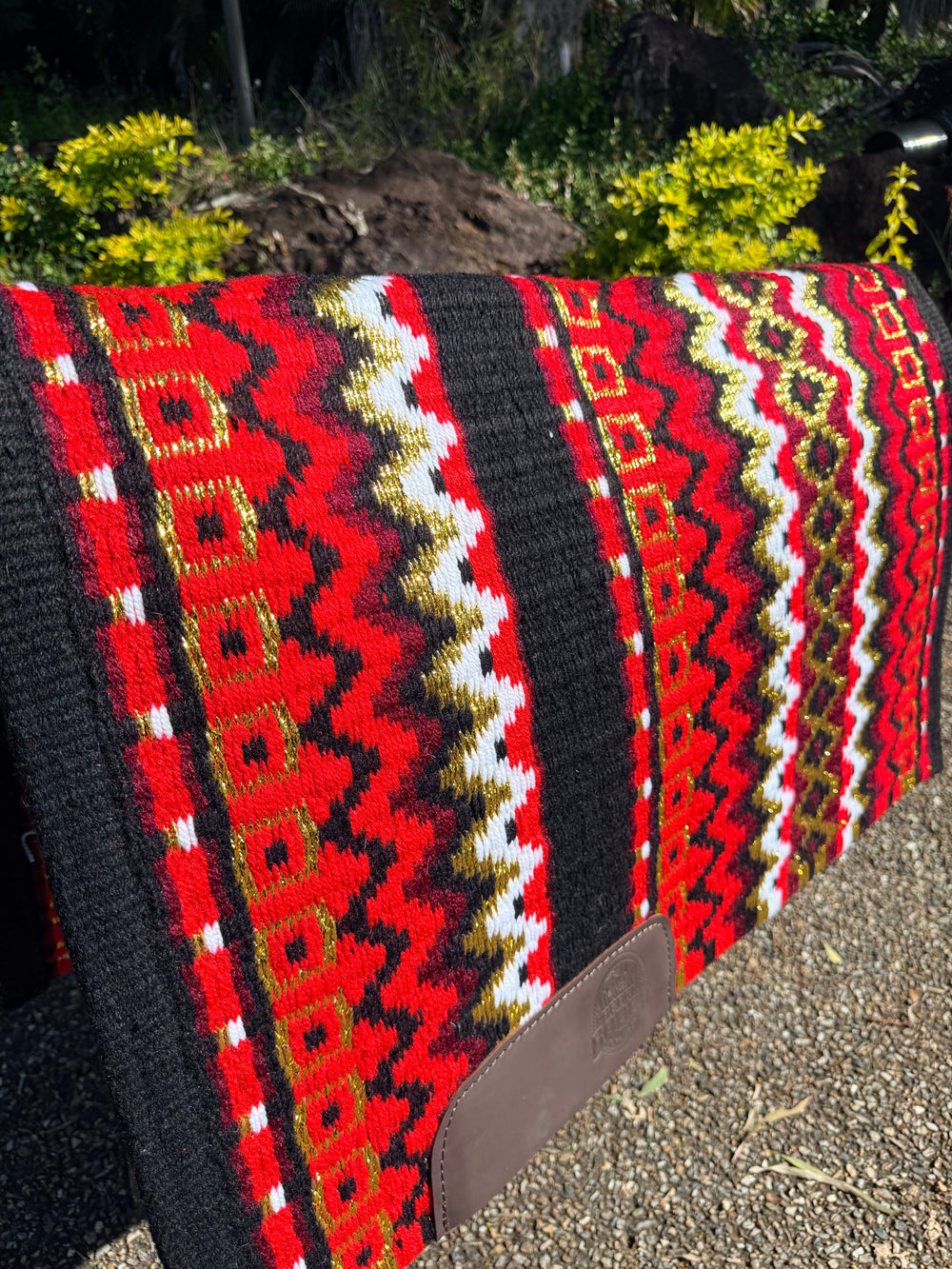 Show Pad - Bling Red Black Gold