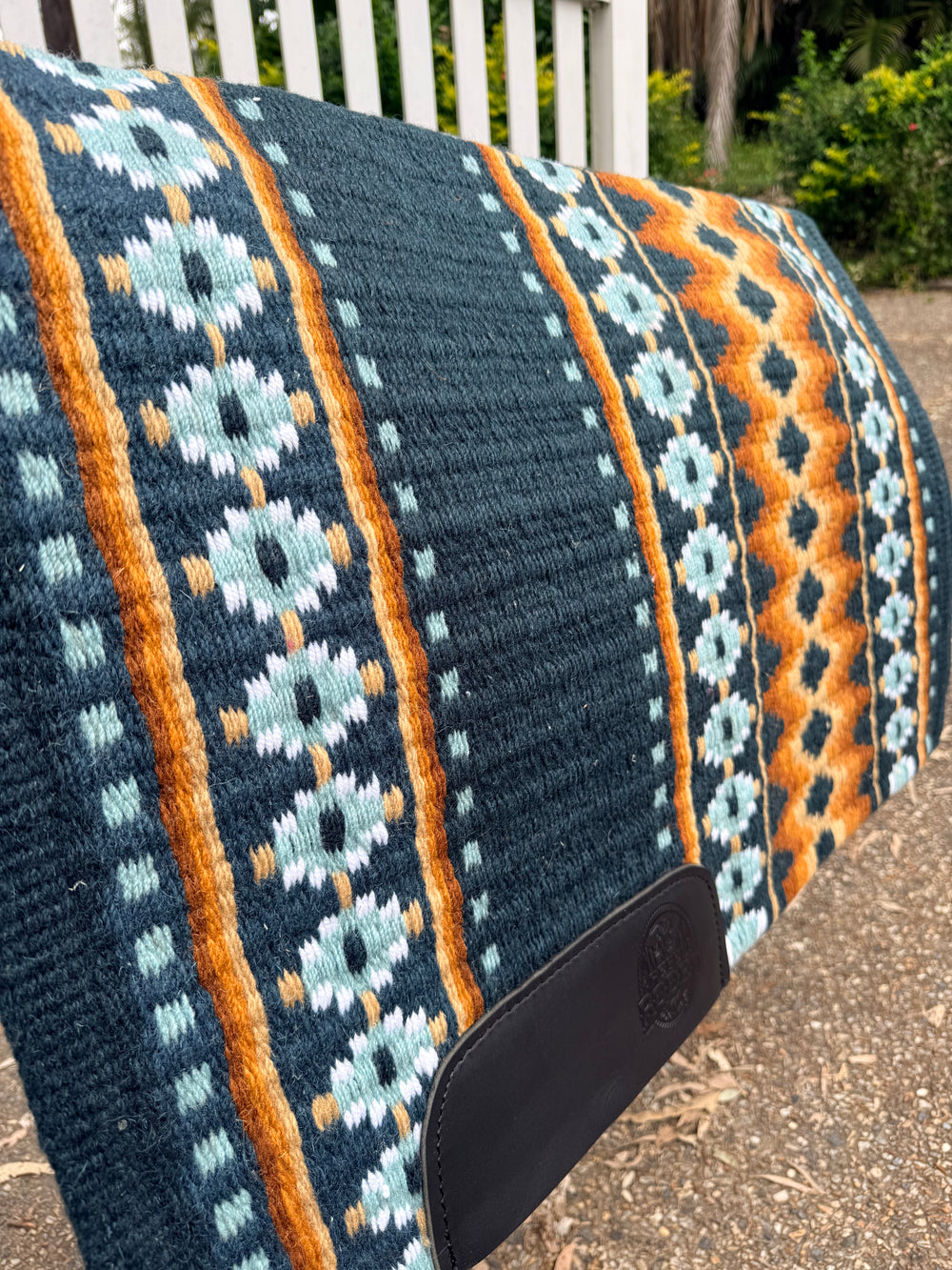 Show Pad - Navy Ice Blue Rust