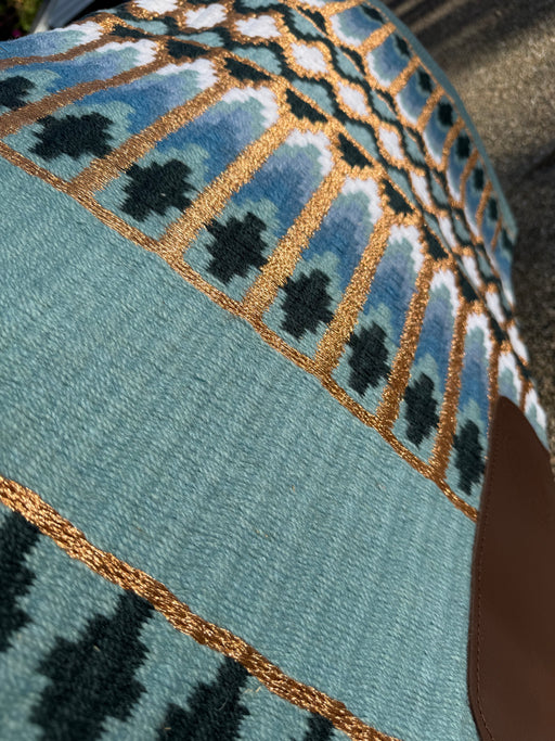 Ice Blue Bronze Metallic - Show Pad