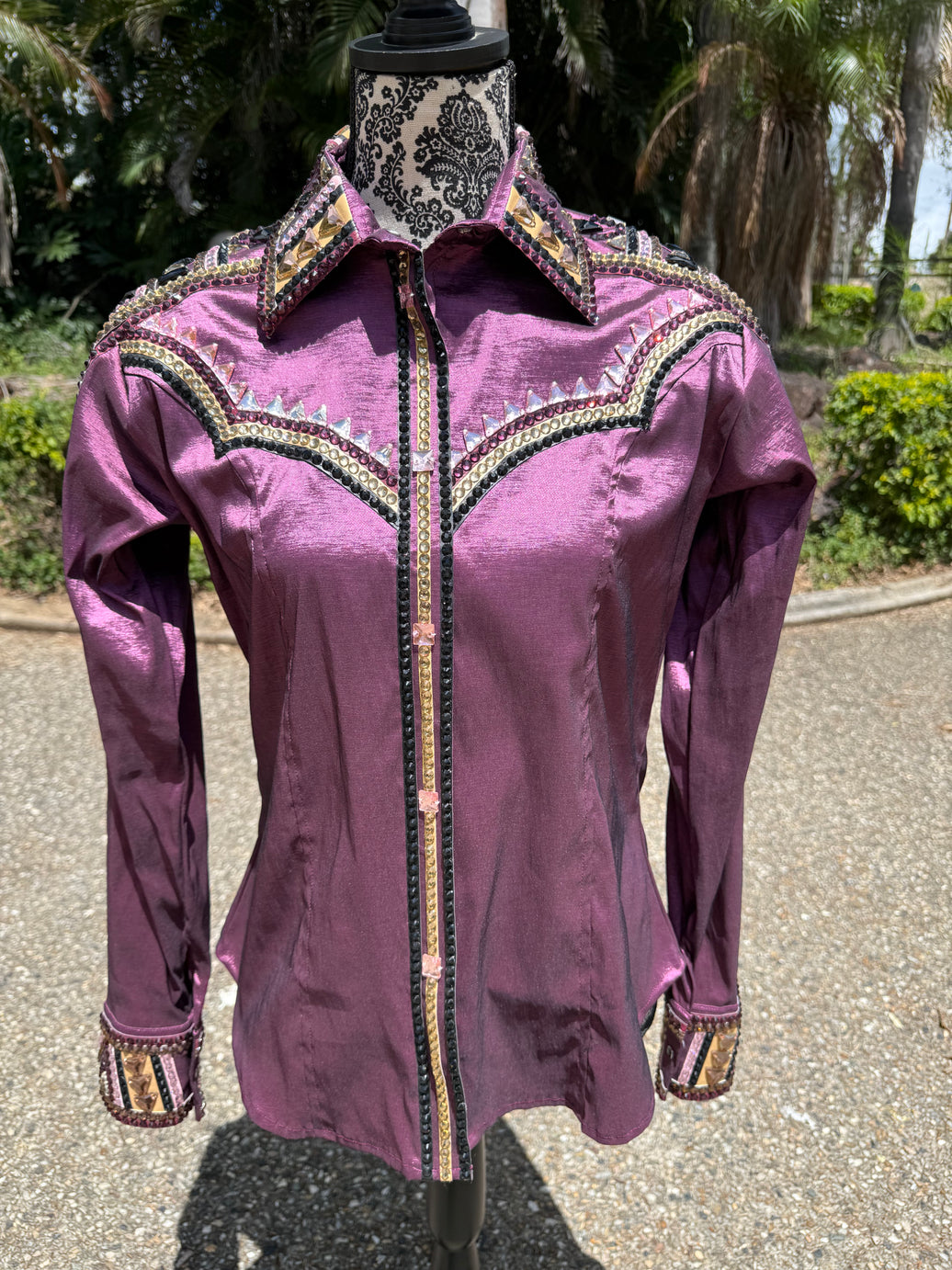 Bling Show Shirt - Show Stopper Wine